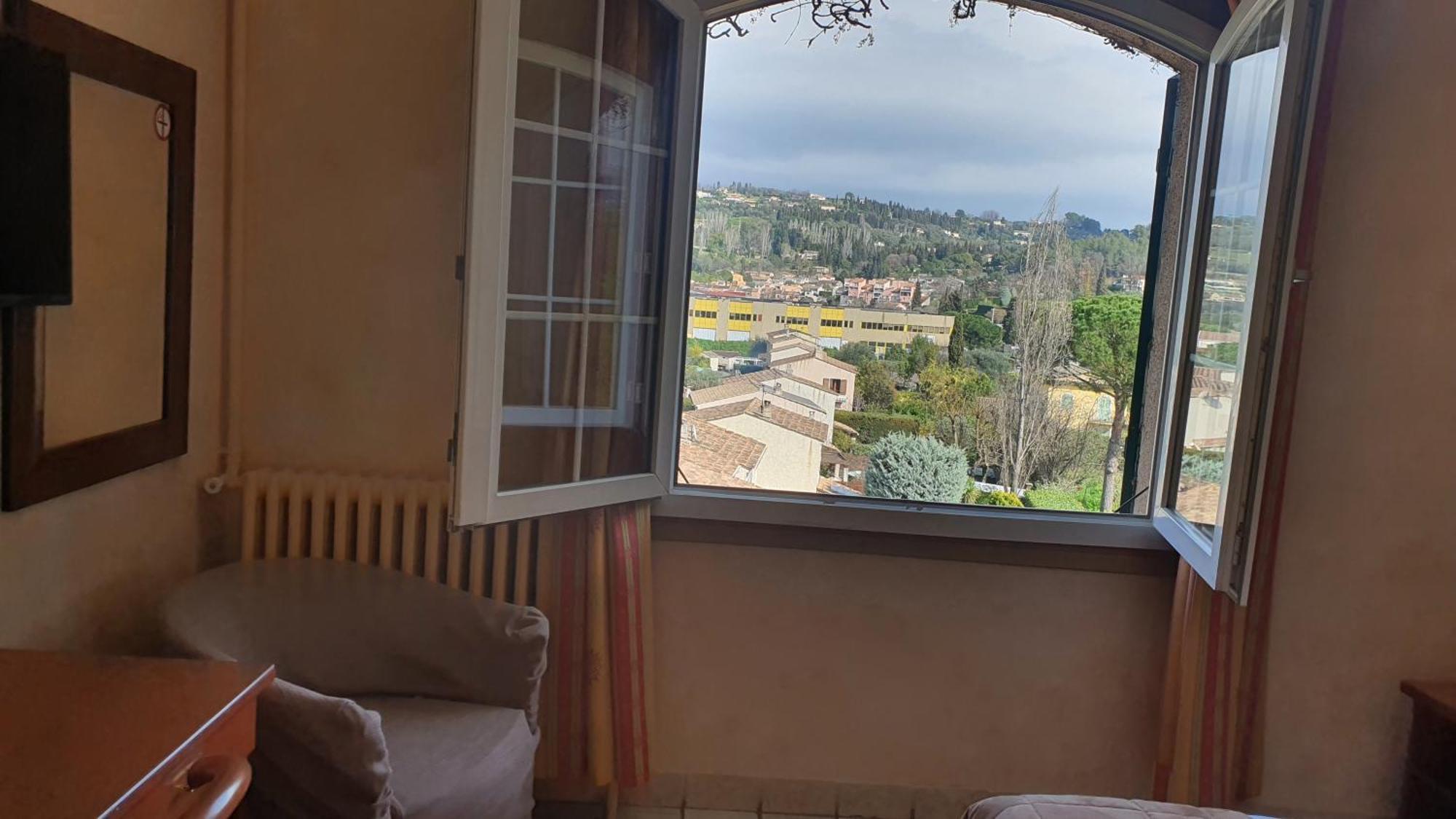 Auberge Les Aromes Grasse Eksteriør bilde