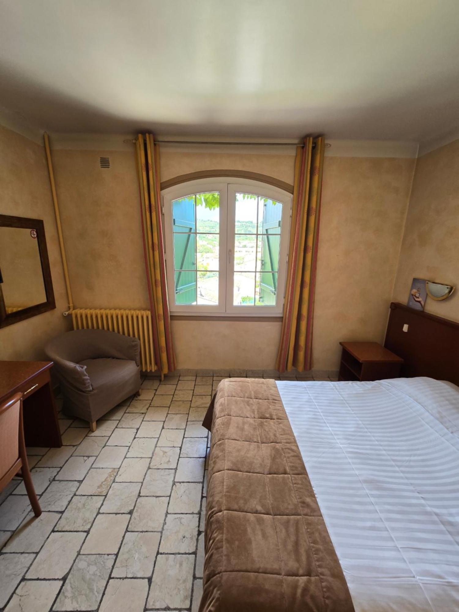 Auberge Les Aromes Grasse Eksteriør bilde