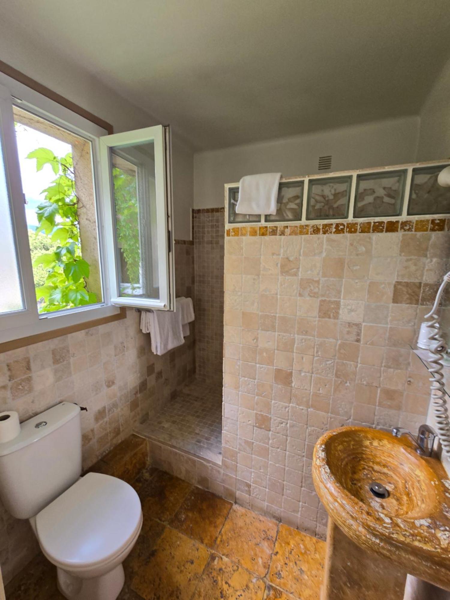 Auberge Les Aromes Grasse Eksteriør bilde