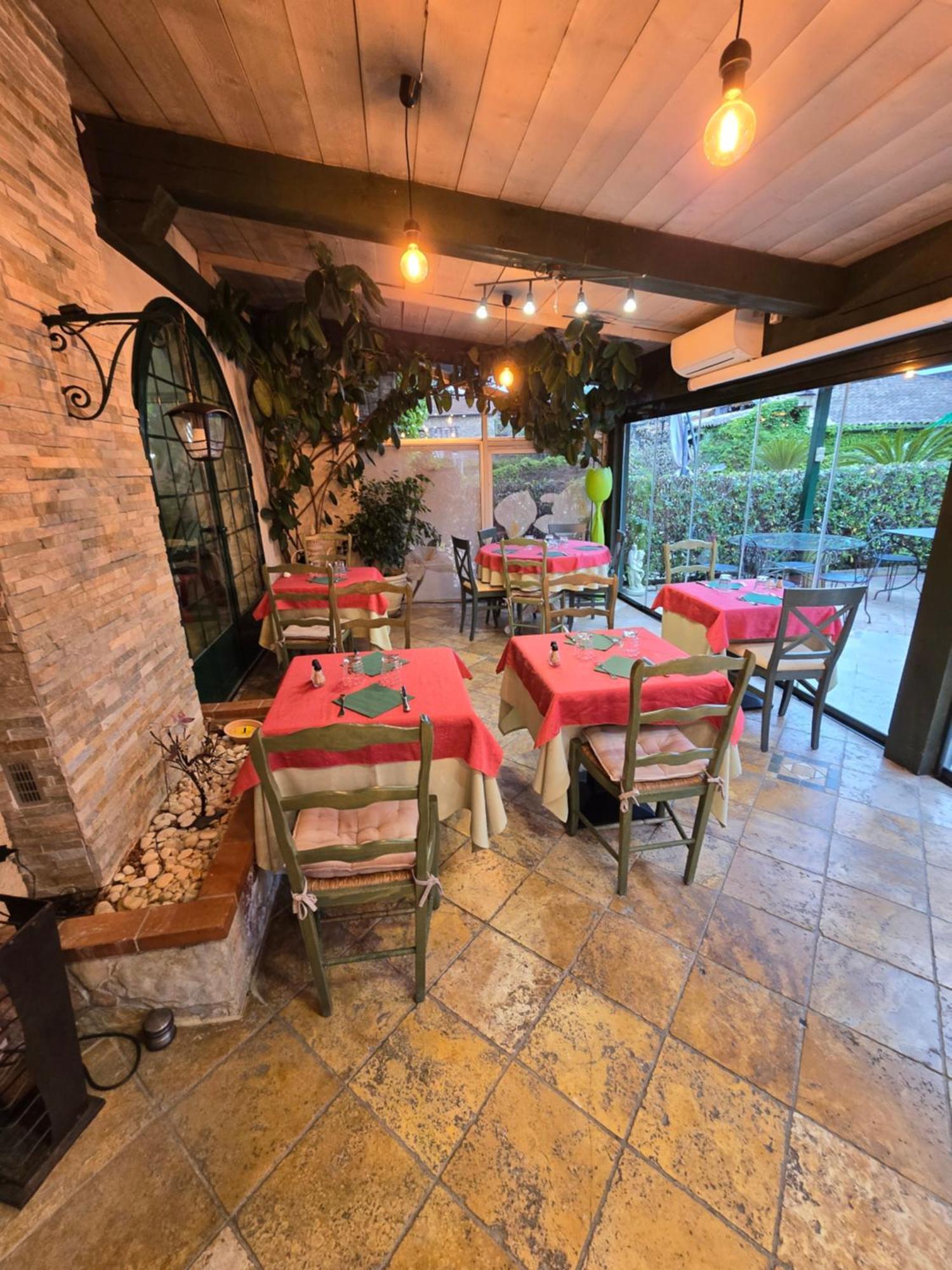 Auberge Les Aromes Grasse Eksteriør bilde