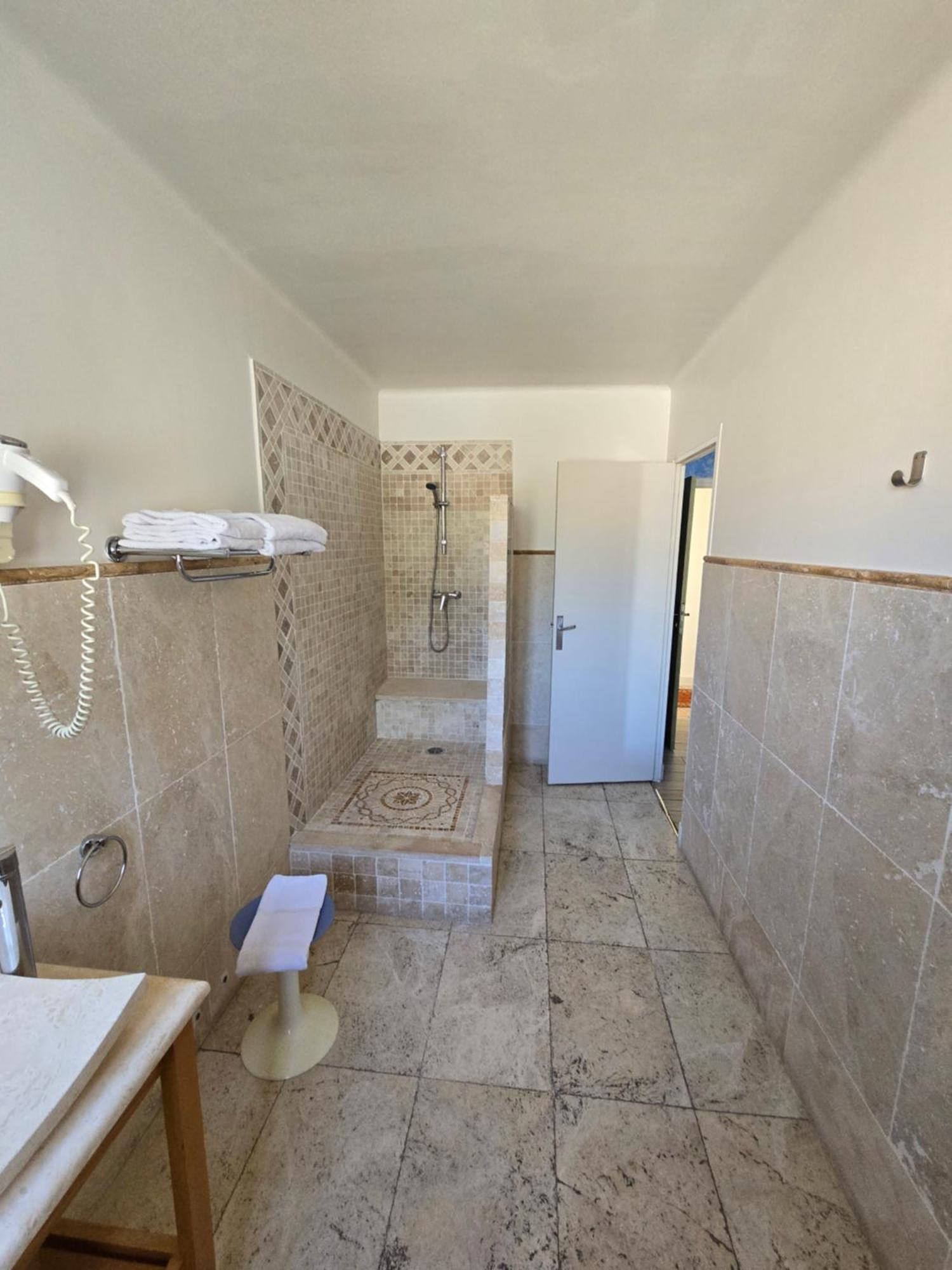 Auberge Les Aromes Grasse Eksteriør bilde