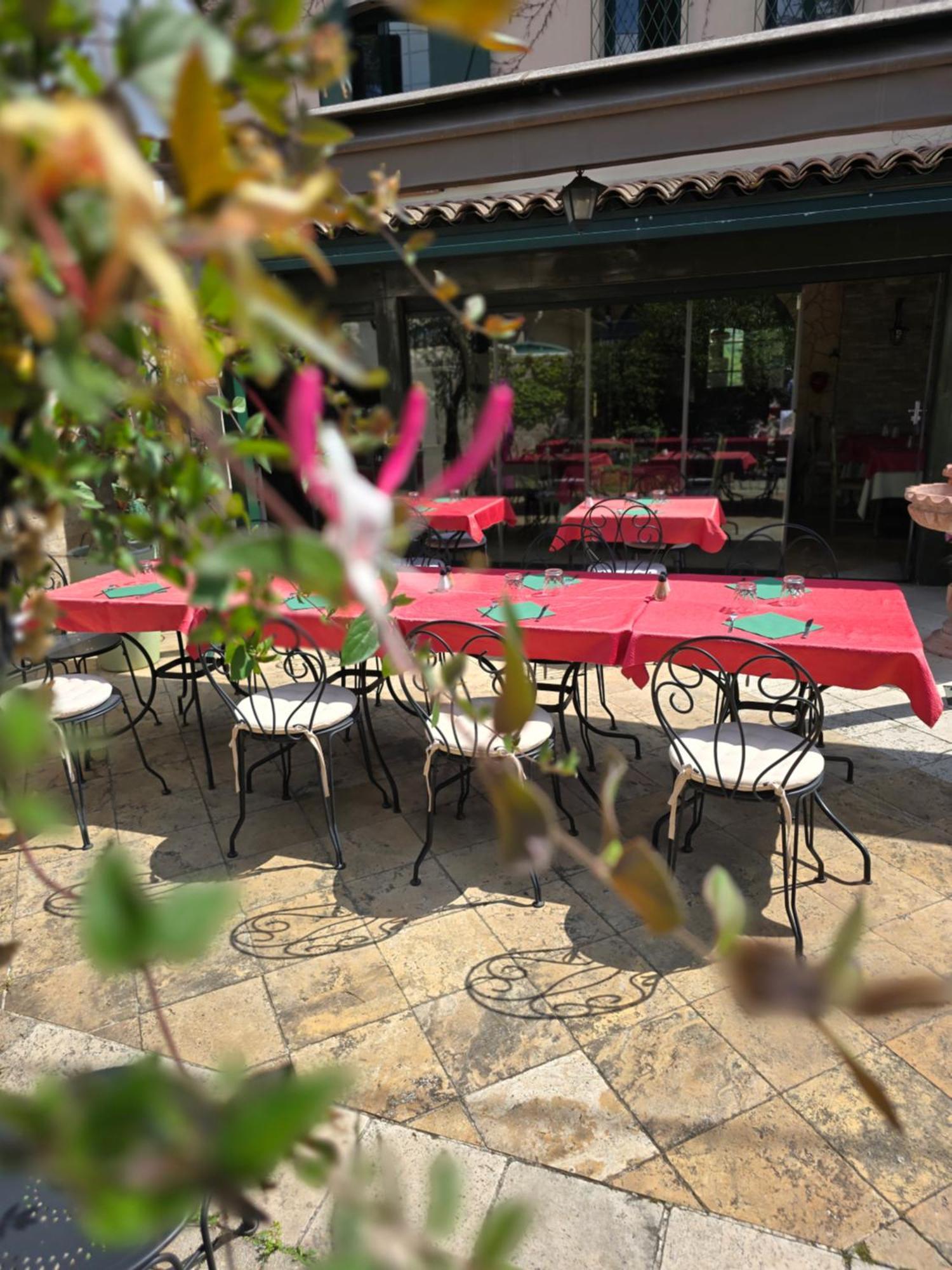 Auberge Les Aromes Grasse Eksteriør bilde